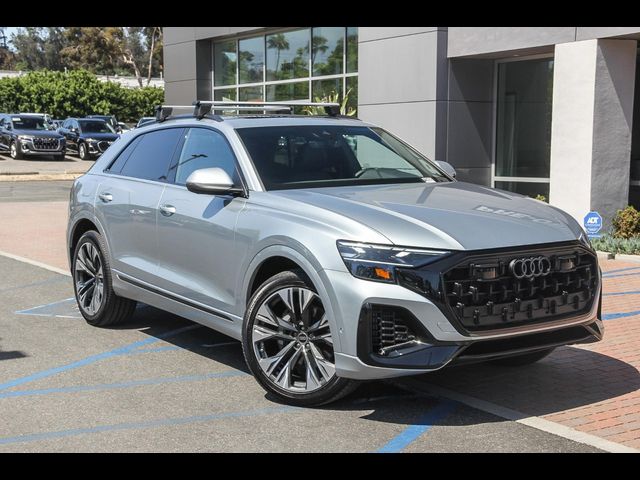 2025 Audi Q8 Premium