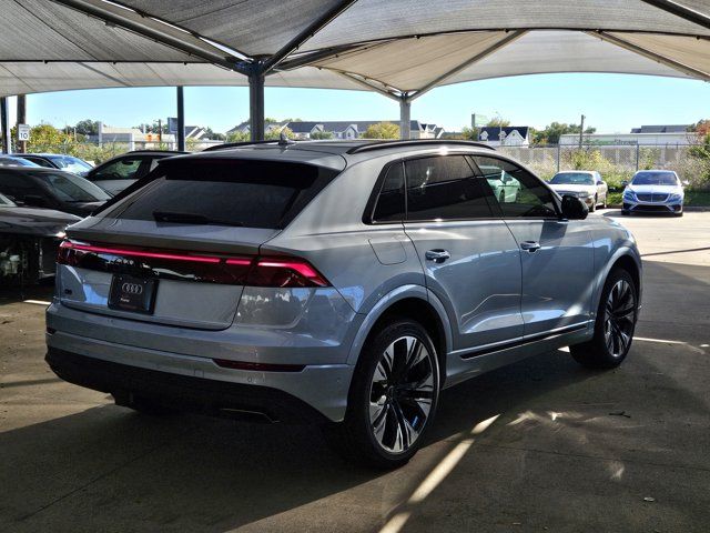 2025 Audi Q8 Premium