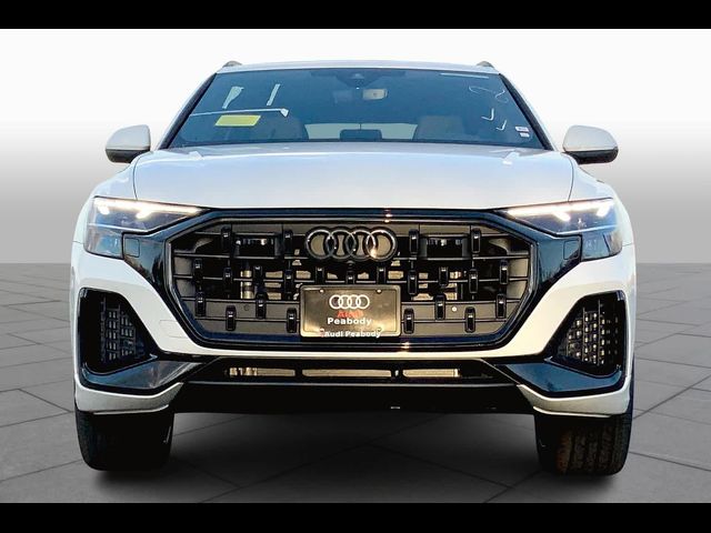 2025 Audi Q8 Premium