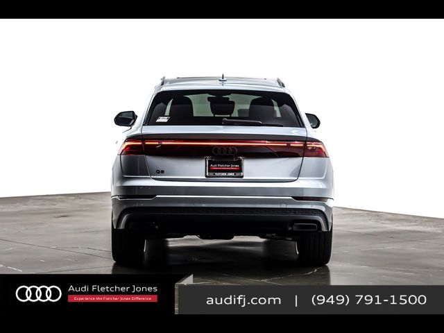 2025 Audi Q8 Premium