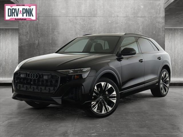 2025 Audi Q8 Premium