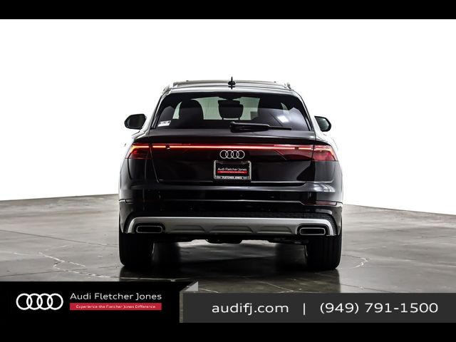 2025 Audi Q8 Premium