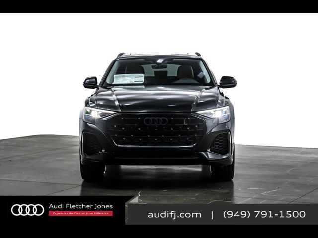 2025 Audi Q8 Premium