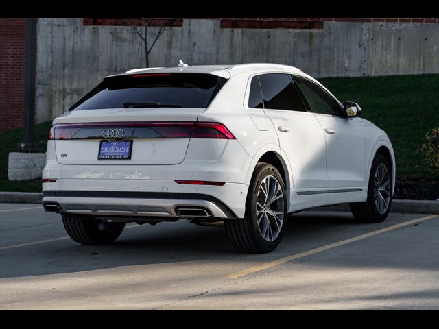 2025 Audi Q8 Premium