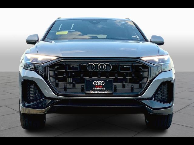 2025 Audi Q8 Premium