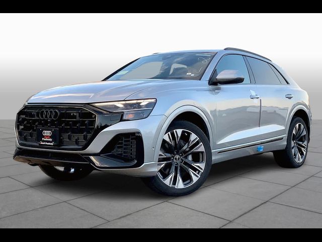 2025 Audi Q8 Premium