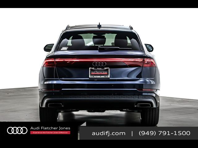 2025 Audi Q8 Premium