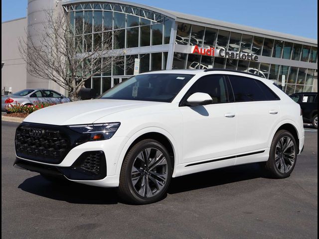 2025 Audi Q8 Premium