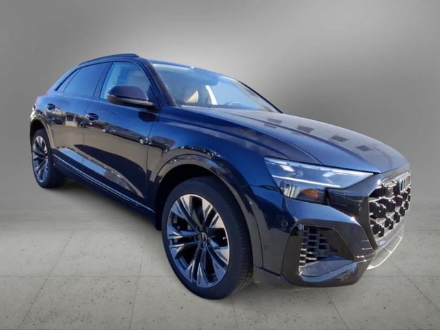 2025 Audi Q8 Premium