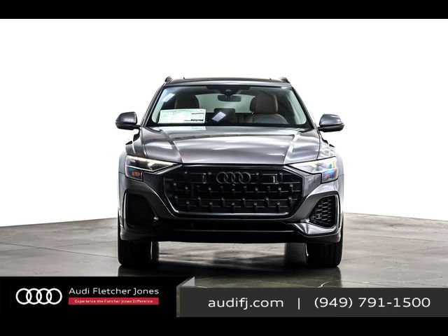 2025 Audi Q8 Premium