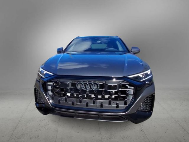 2025 Audi Q8 Premium