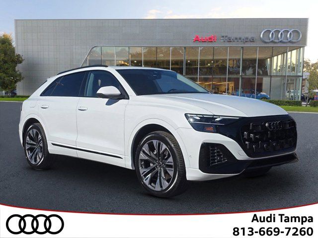 2025 Audi Q8 Premium