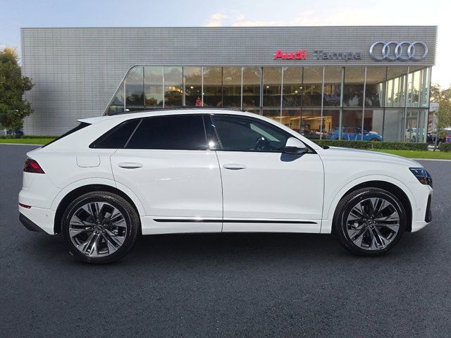 2025 Audi Q8 Premium