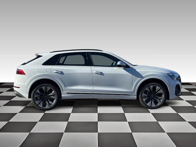 2025 Audi Q8 Premium