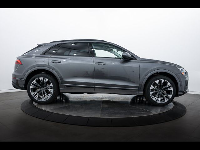 2025 Audi Q8 Premium Plus