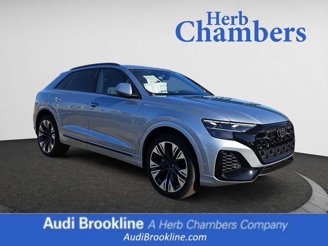 2025 Audi Q8 Premium Plus