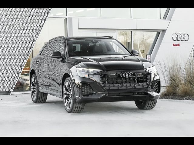 2025 Audi Q8 Premium Plus