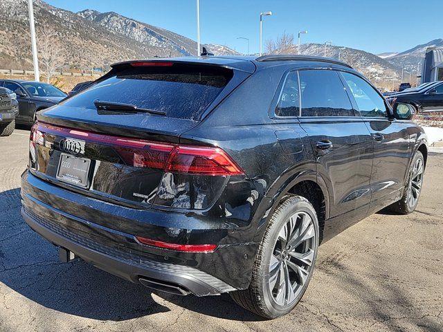 2025 Audi Q8 Premium Plus