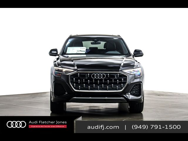 2025 Audi Q8 Premium Plus