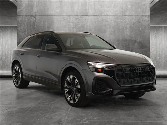 2025 Audi Q8 Premium Plus