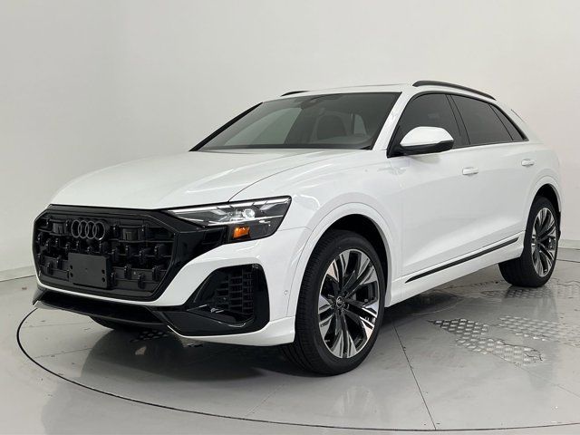 2025 Audi Q8 Premium Plus