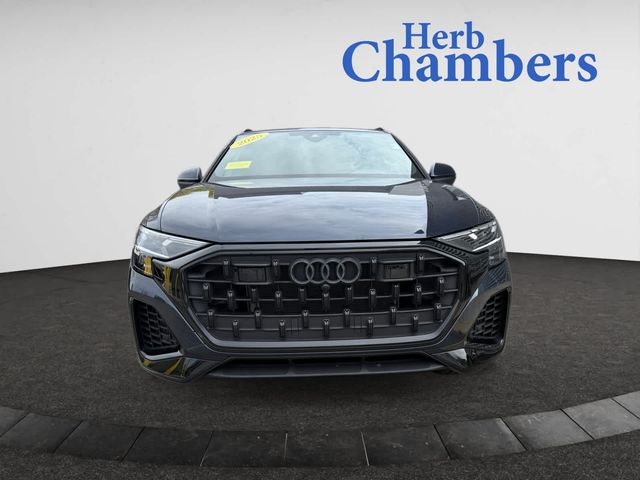 2025 Audi Q8 Premium Plus