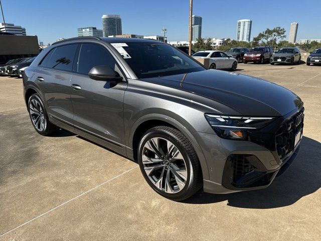 2025 Audi Q8 Premium Plus