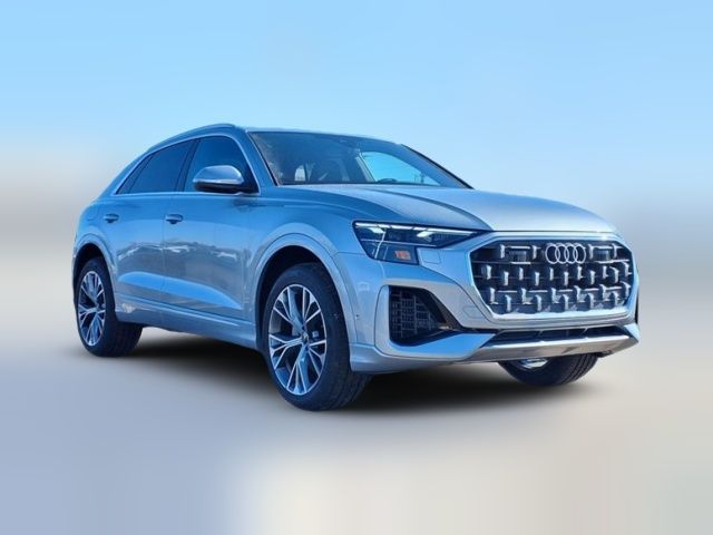 2025 Audi Q8 Premium Plus
