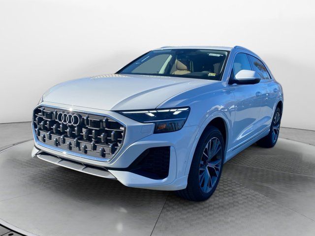 2025 Audi Q8 Premium Plus