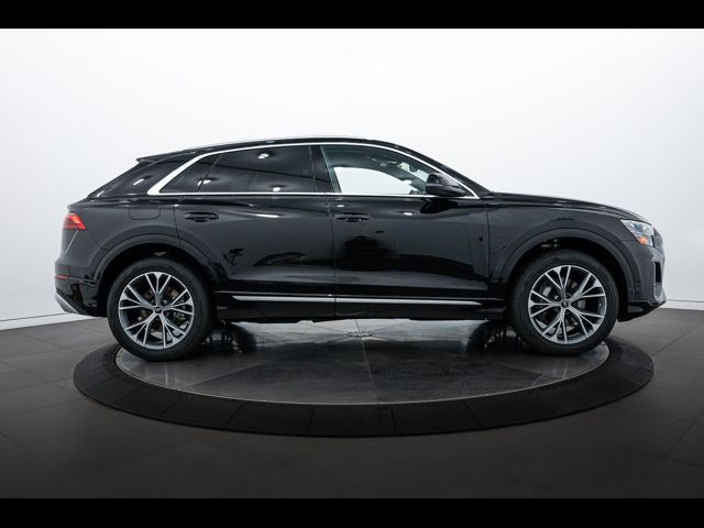 2025 Audi Q8 Premium Plus