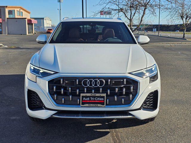 2025 Audi Q8 Premium Plus
