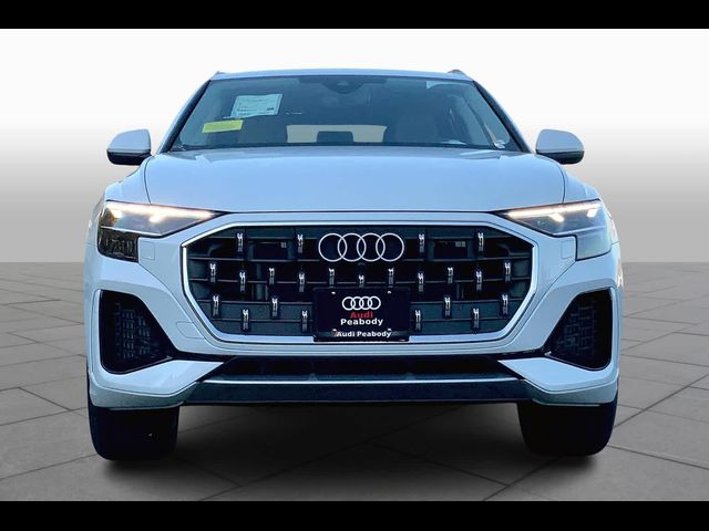 2025 Audi Q8 Premium Plus