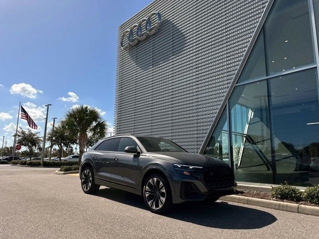 2025 Audi Q8 Premium Plus