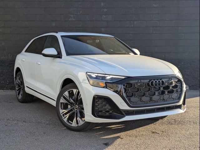 2025 Audi Q8 Premium Plus