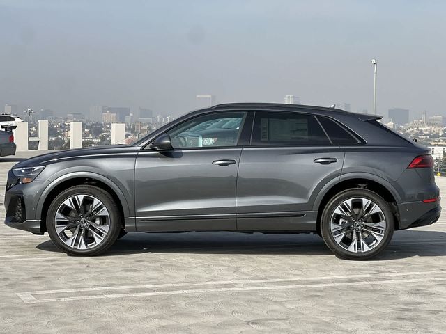 2025 Audi Q8 Premium Plus