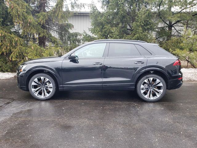 2025 Audi Q8 Premium Plus