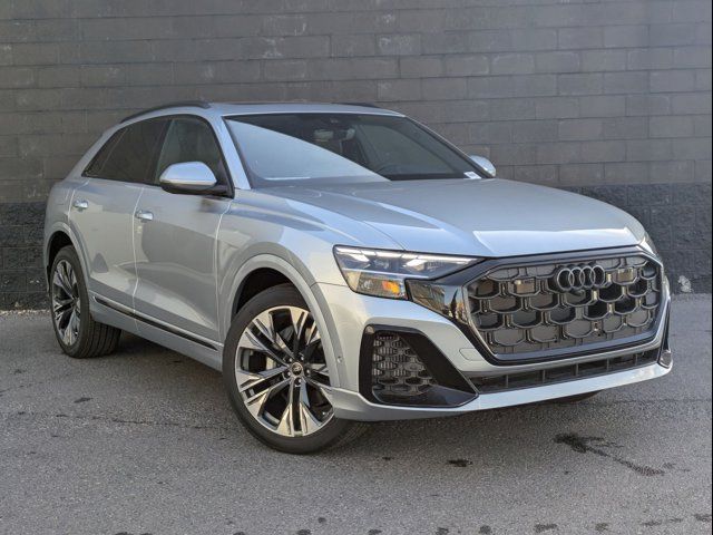 2025 Audi Q8 Premium Plus