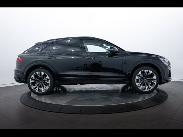 2025 Audi Q8 Premium Plus