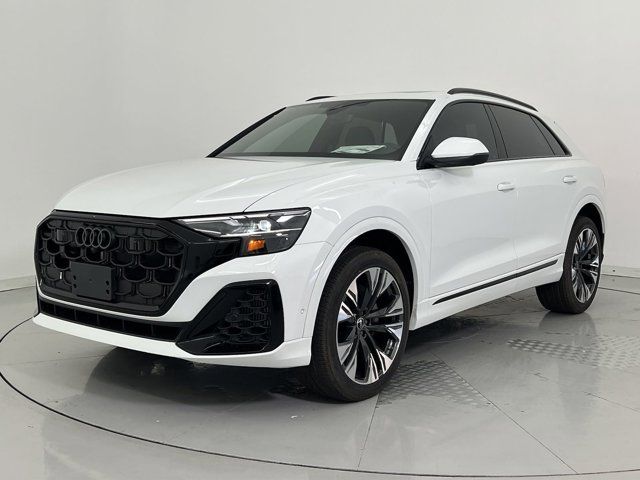 2025 Audi Q8 Premium Plus