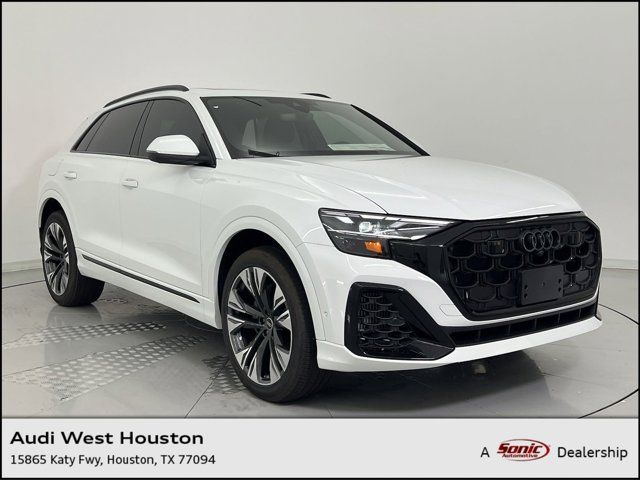 2025 Audi Q8 Premium Plus