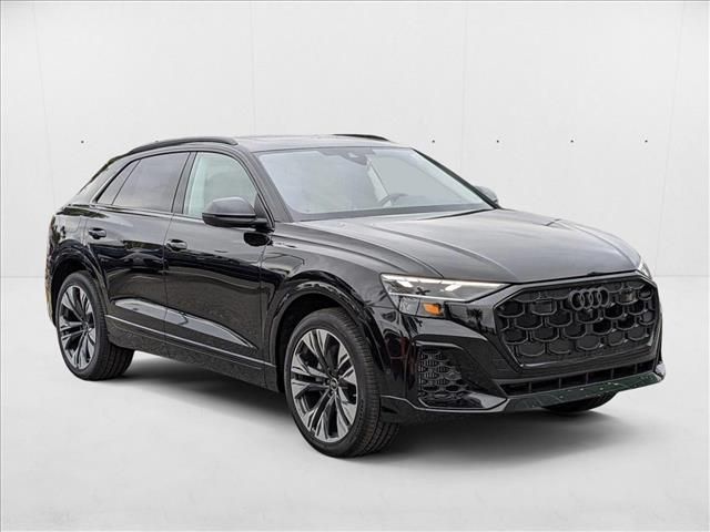 2025 Audi Q8 Premium Plus