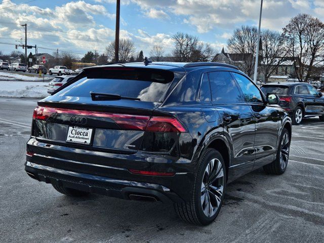 2025 Audi Q8 Premium Plus