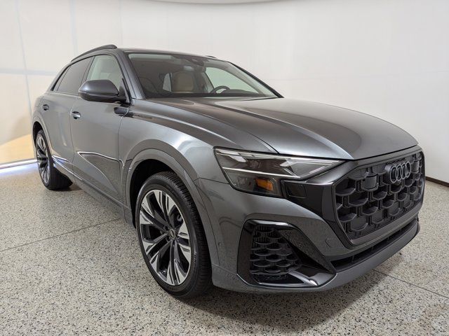 2025 Audi Q8 Premium Plus