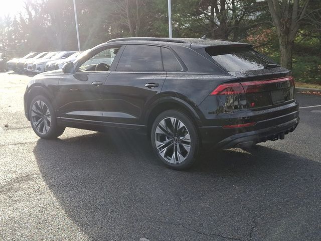 2025 Audi Q8 Premium Plus