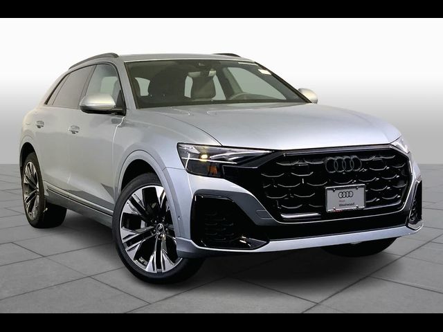 2025 Audi Q8 Premium Plus