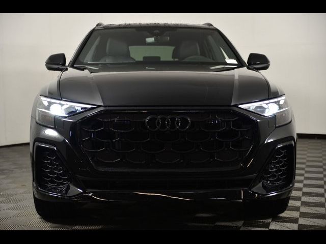 2025 Audi Q8 Premium Plus