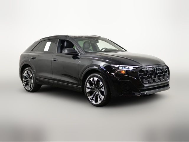 2025 Audi Q8 Premium Plus