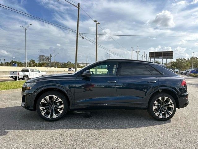 2025 Audi Q8 Premium Plus