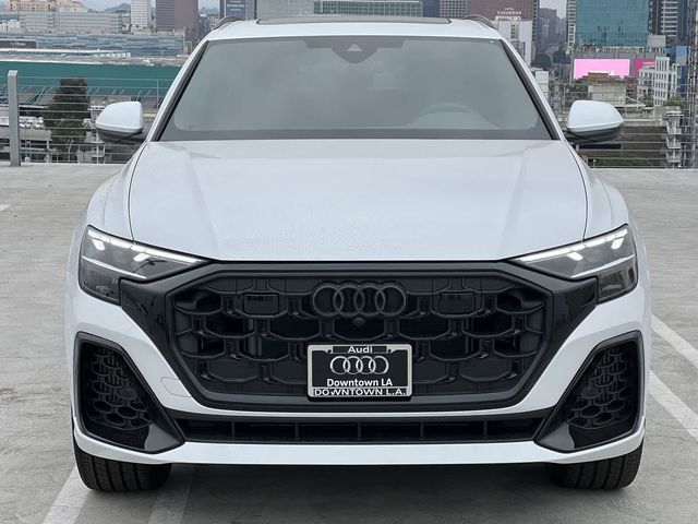 2025 Audi Q8 Premium Plus