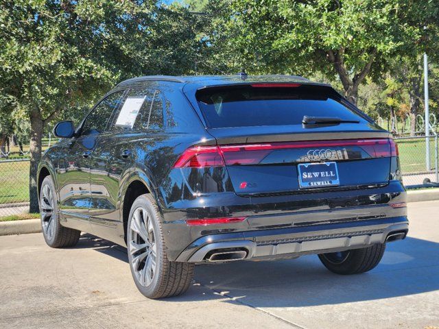 2025 Audi Q8 Premium Plus